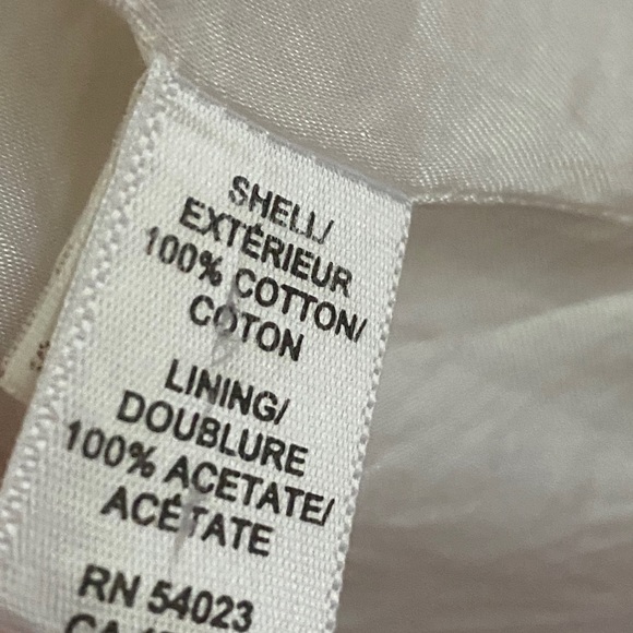 Banana Republic white buttonup jacket size XS. - Picture 10 of 10